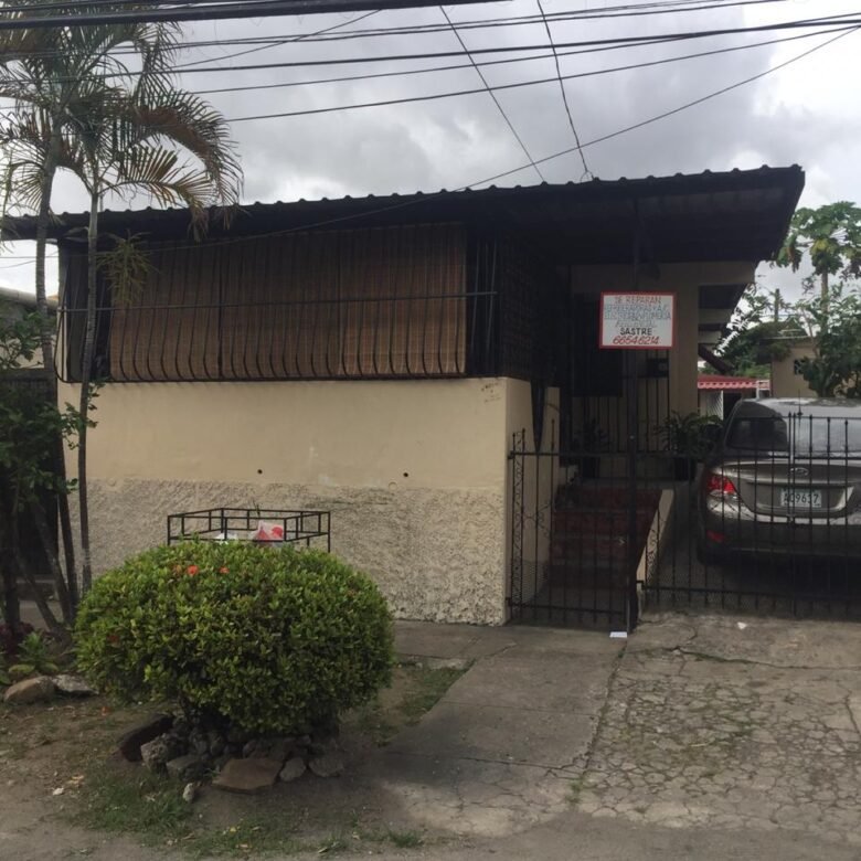 Panama Viejo / Parque Lefevre: 3 Casas con Cuartos de Alquiler