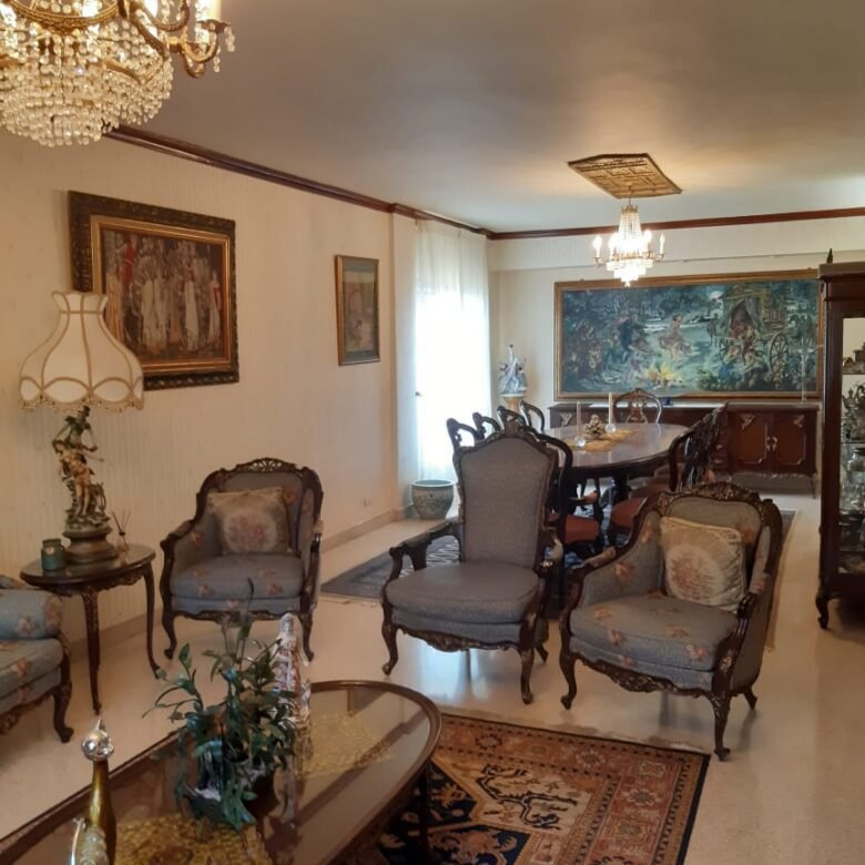 Casa en San Francisco – Cerca Vía Porras: con 4 Recamaras, 2 Cocinas, 6 Parkings