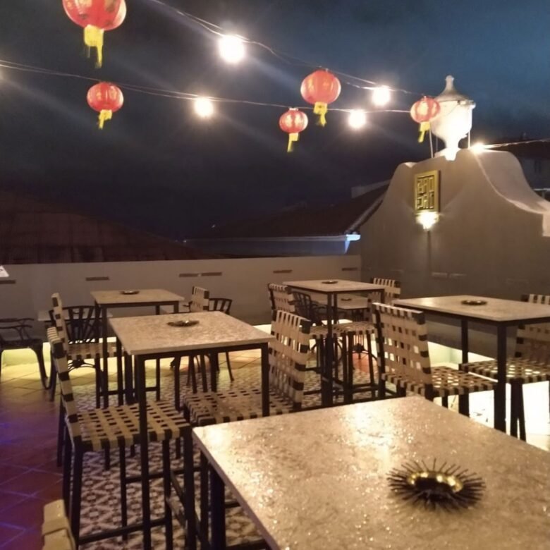 Hermoso Local Comercial / Oficina en San Felipe – Casco Viejo: 210 m², Terminado Finamente