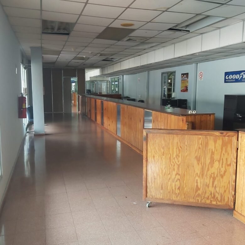 Fernández de Córdova – Local Comercial con Terreno de 5000 m² Aproximado