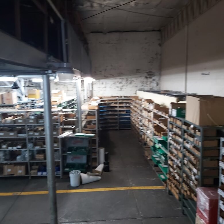 Fernández de Córdova – Local Comercial con Terreno de 5000 m² Aproximado