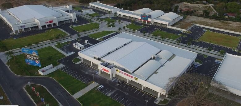 Local Comercial – Playa Blanca: Mall en Via Principal, Planta Baja, 68.75 m²