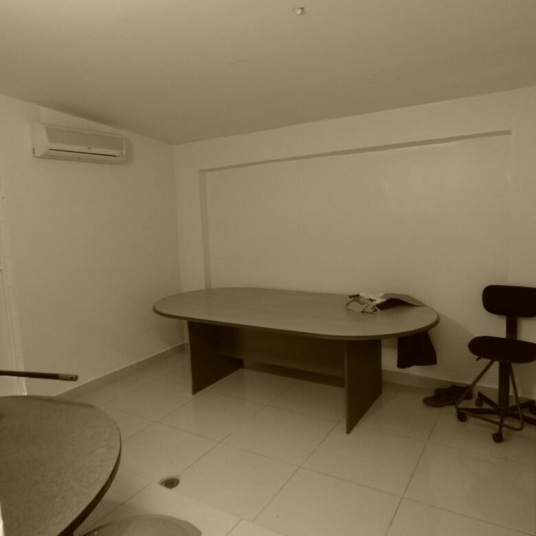 Casa Comercial: Los Angeles, Betania – Para Oficina, Escuela, Asistencial, Filantrópico
