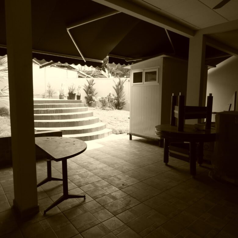Casa Comercial: Los Angeles, Betania – Para Oficina, Escuela, Asistencial, Filantrópico