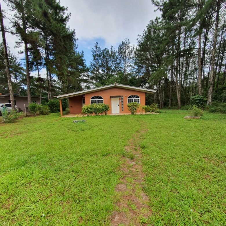 Casa de Montaña – Cerro Azul: de 2 Recámaras, en Residencial Cerrado