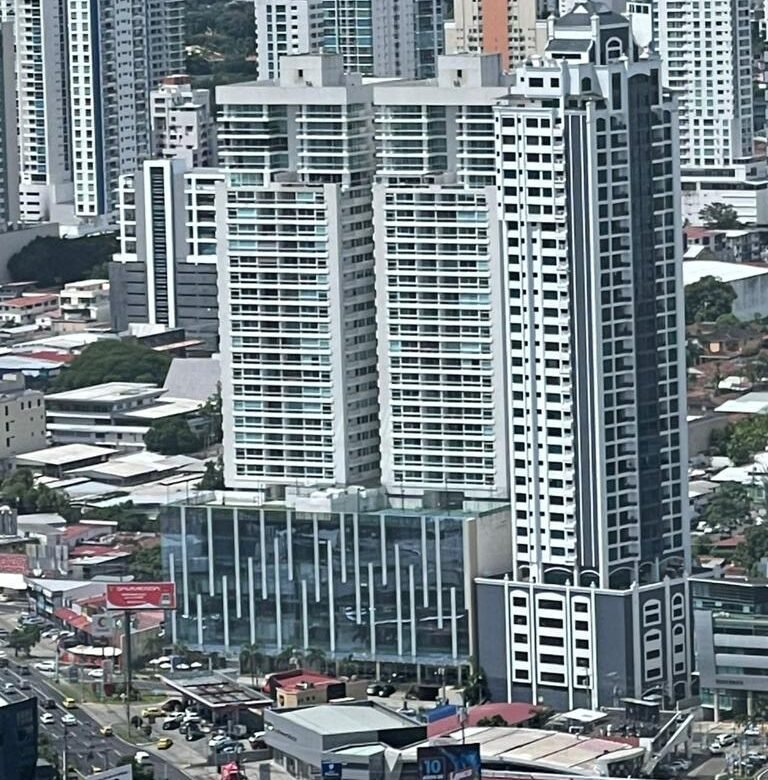 San Francisco, Nuevo, Local Comercial de Planta Baja: Alquilado, Para Inversión