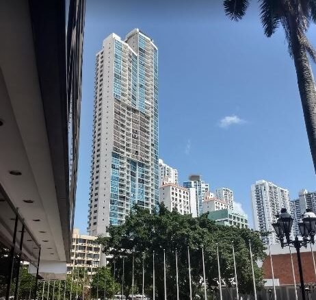 San Francisco, Cerca Atlapa: Planta Baja, Local Comercial de 110m2