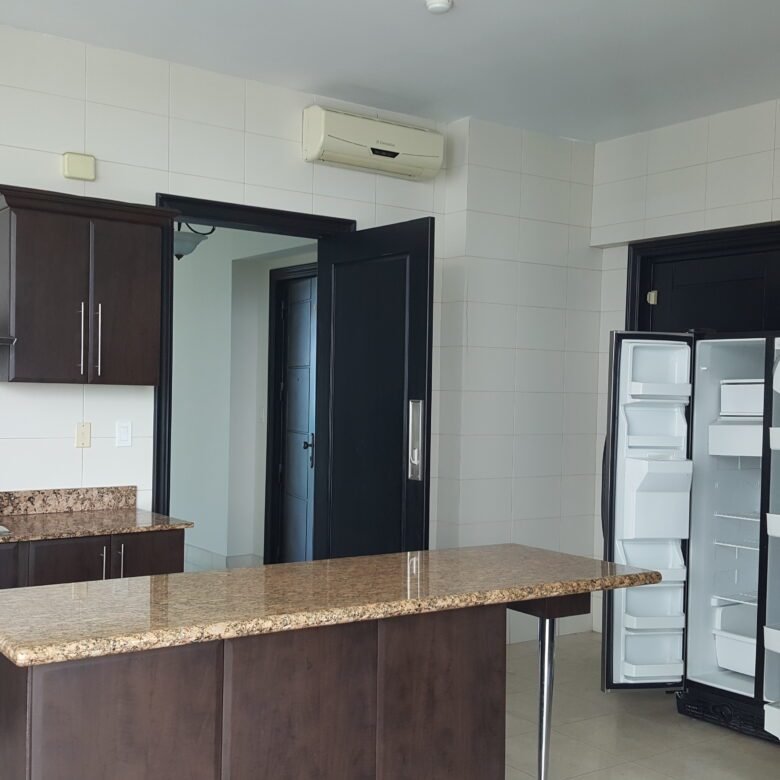 Ocean One – Costa del Este: 287 m², 3 Habitaciones, 3.5 Baños, Vista Frontal Mar