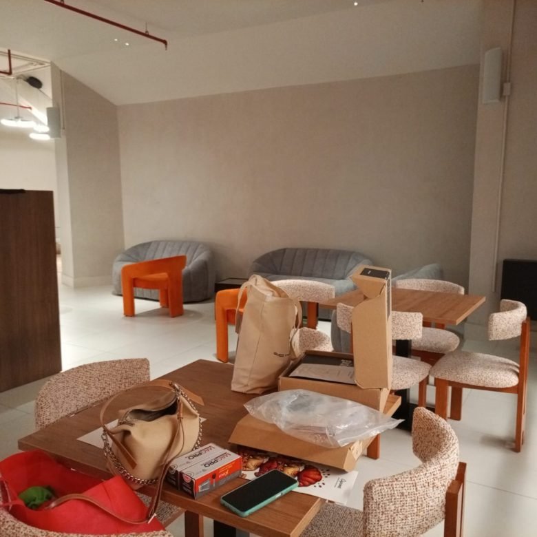 Local Comercial Punta Pacifica – Planta Baja: Terminado y Equipado para Restaurante