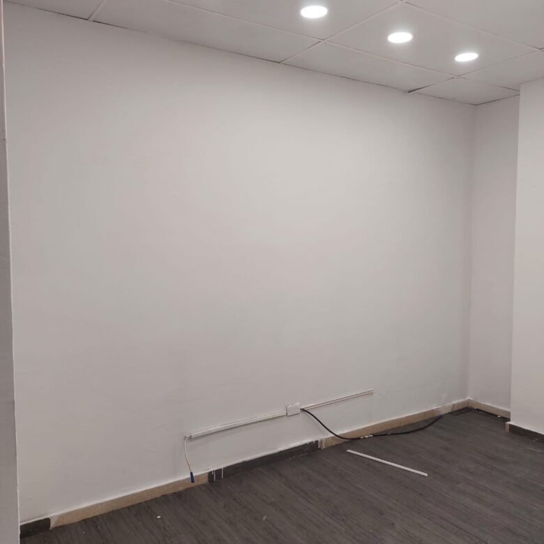 Paitilla: Local Comercial de Piso 1, 225 m², en Plaza Comercial con Parkings