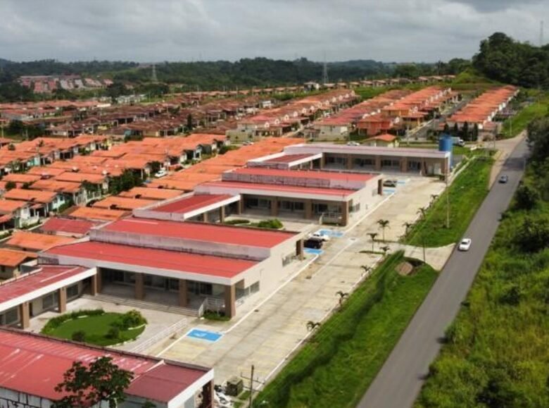 Chorrera – Ideal Para Escuela o Plaza Comercial: Nuevo, + 30 Locales Comerciales