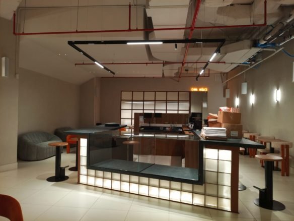 Local Comercial Punta Pacifica – Planta Baja: Terminado y Equipado para Restaurante