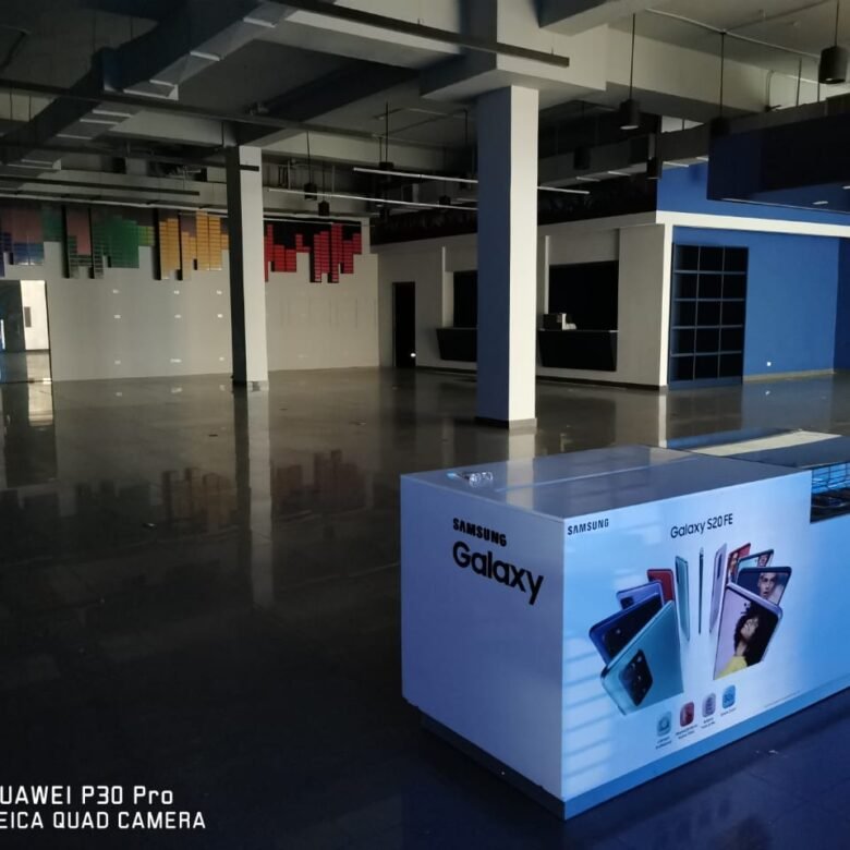 Albrook Mall – Pasillo Cebra: Alquilado – Local Planta Baja, Esquina Salida