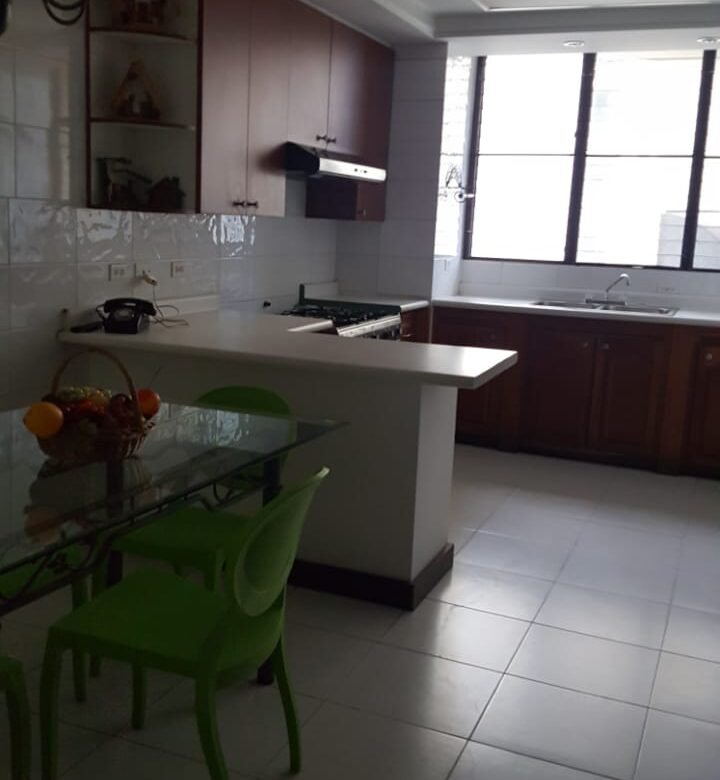 Marbella: Experimente Tener Vista Al Mar, 248 m², 3 Recs + Sala Familiar, 248 m²