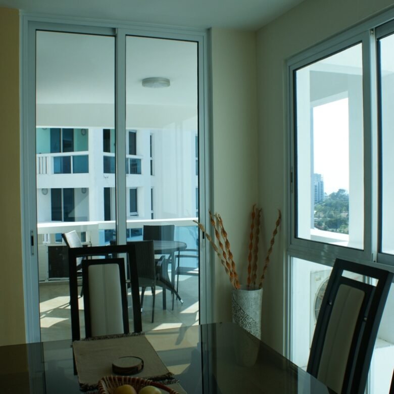 Playa Blanca, Apartamento de 125 m², 2 Habitaciones, Amboblado, Alquiler o Venta