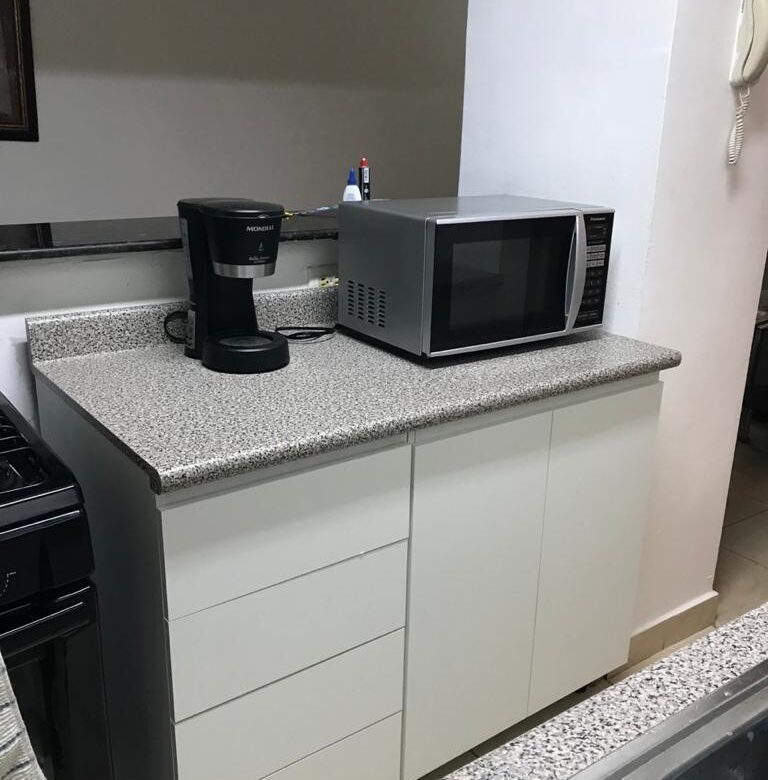 Viva Seguro y Relajado en Albrook: Amoblado Completamente, Apto de 2 Recamaras