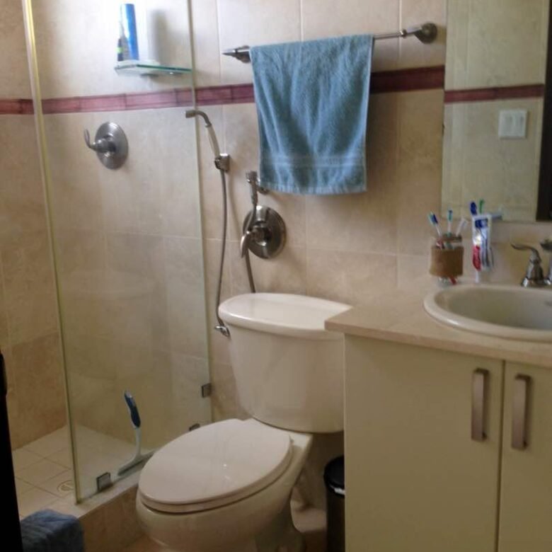 Costa del Este Al Frente Parque: 205 m², 3 Habitaciones con Baño, 2 Depositos