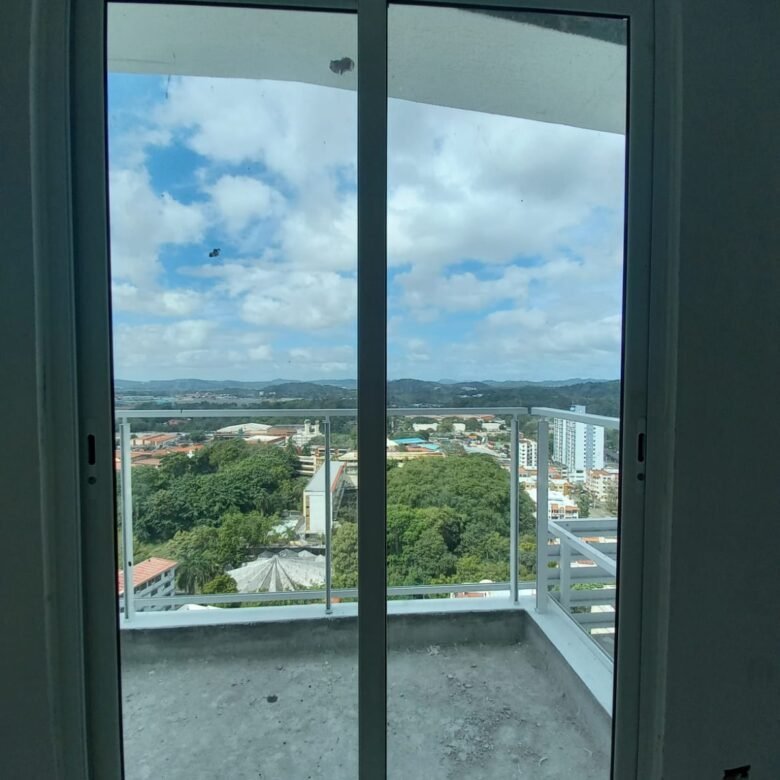 Bella Vista: El Botanico – Torre con Jardin Vertical y Huerto, Facilidad de Pago