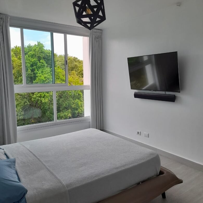 Clayton Park II: Amoblado, Preciosa Vista Al Bosque, 3 Recs + Cbe, 2 Parking