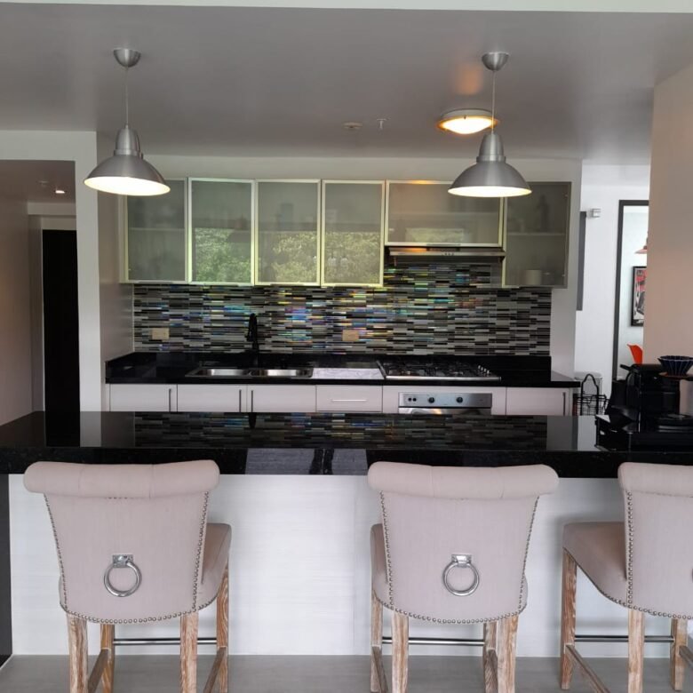 Clayton Park II: Amoblado, Preciosa Vista Al Bosque, 3 Recs + Cbe, 2 Parking