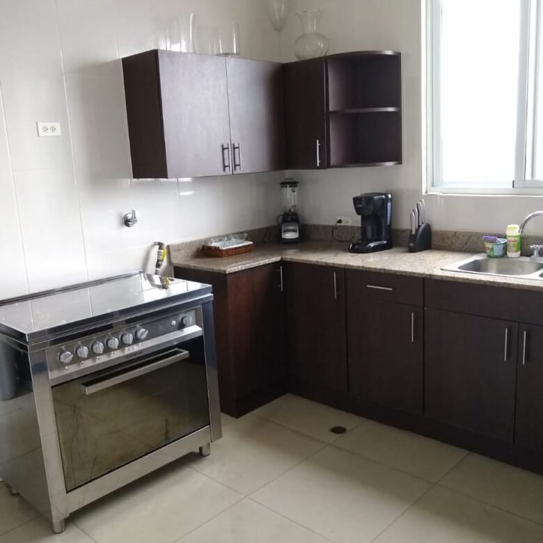 Obarrio: 234 m², Jr Pent House, 3 Habitaciones + Estudio, Linea Blanca