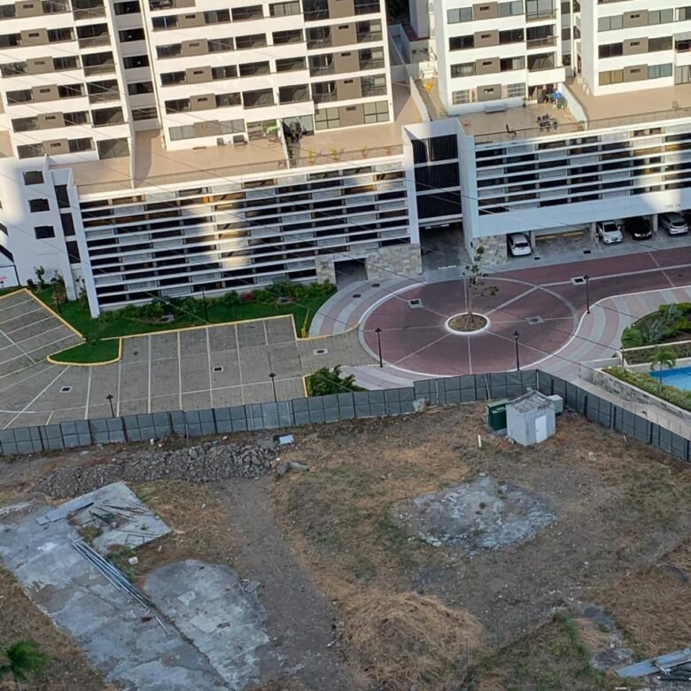 Condado del Rey – Altos del Country: Apto de 3 Habitaciones + Cuarto de Servicio
