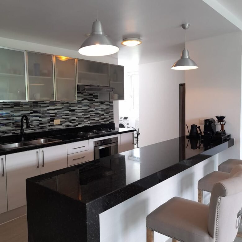 Clayton Park II: Amoblado, Preciosa Vista Al Bosque, 3 Recs + Cbe, 2 Parking
