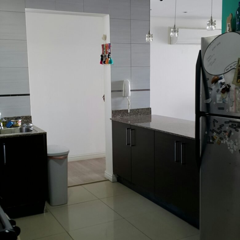 Bella Vista – Marina Terrace: 3 Habitaciones, 2 Baños, 2 Parking, 144 m²