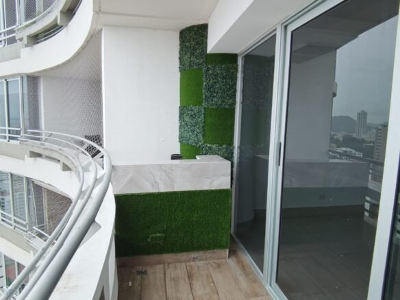 El Cangrejo, Luxor 300: Nueva, Línea Blanca y Ac, Apto 3 Recámaras, 3.5 Baños