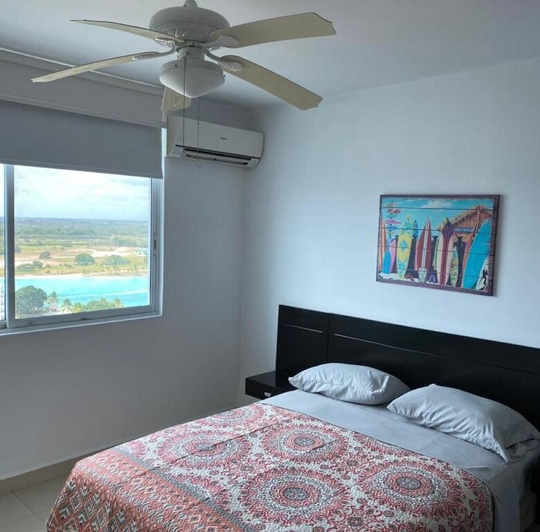 Experimente Vivir en La Playa con Expansiva Piscina – Playa Blanca: Ocean Two