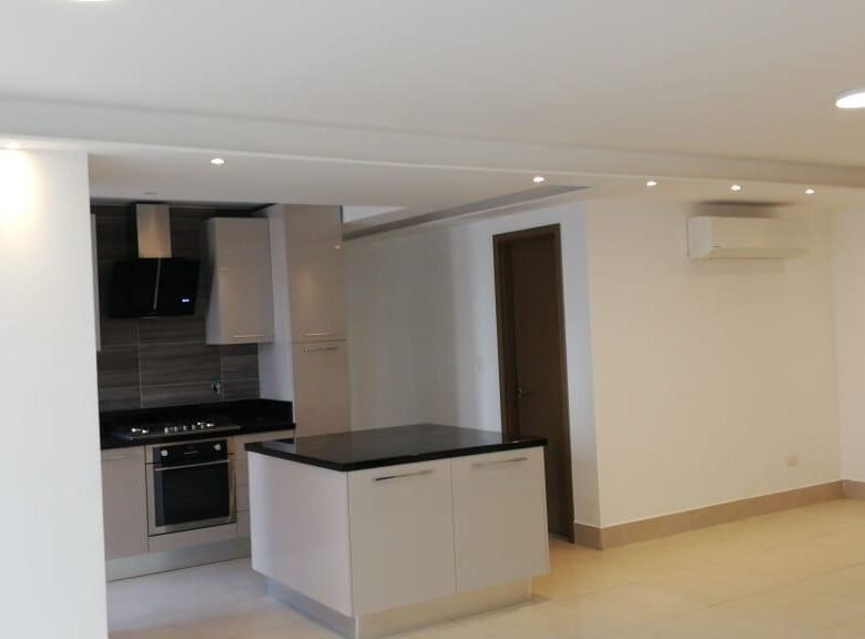 Obarrio: Apto de Doble Altura (4 Metros), Terraza de 22 m², 2 Recs + 2 Baños