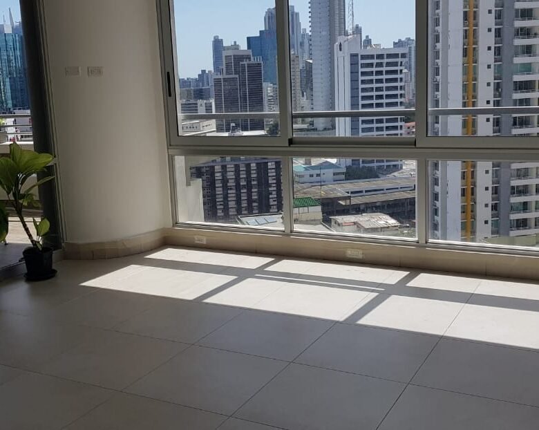 El Cangrejo: Luxor 300, Piso Alto, Semi – Amoblado, 169 m², 3 Recámaras + Cuarto y baño de empleada, Lb
