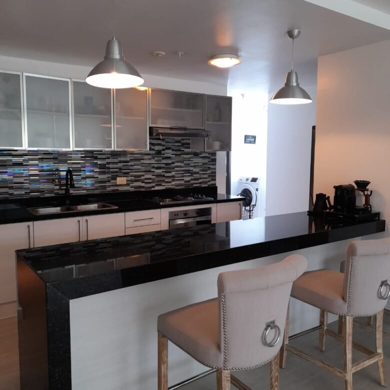 Clayton Park II: Amoblado, Preciosa Vista Al Bosque, 3 Recs + Cbe, 2 Parking
