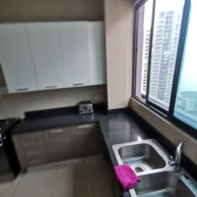Paitilla: Amoblado, Amplio y Cómodo Apto de 177 m², 3 Recámaras