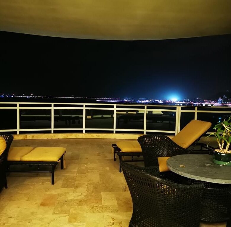 Frente Al Mar, con Todo: Amoblado Completo, Piso Completo 785 m², Punta Pacífica