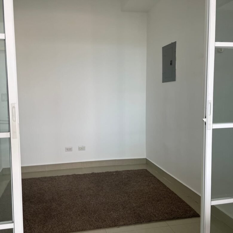El Carmen: Rainbow, Nuevo Apto de 85 m², 2 Recs + Den, 2 Parking