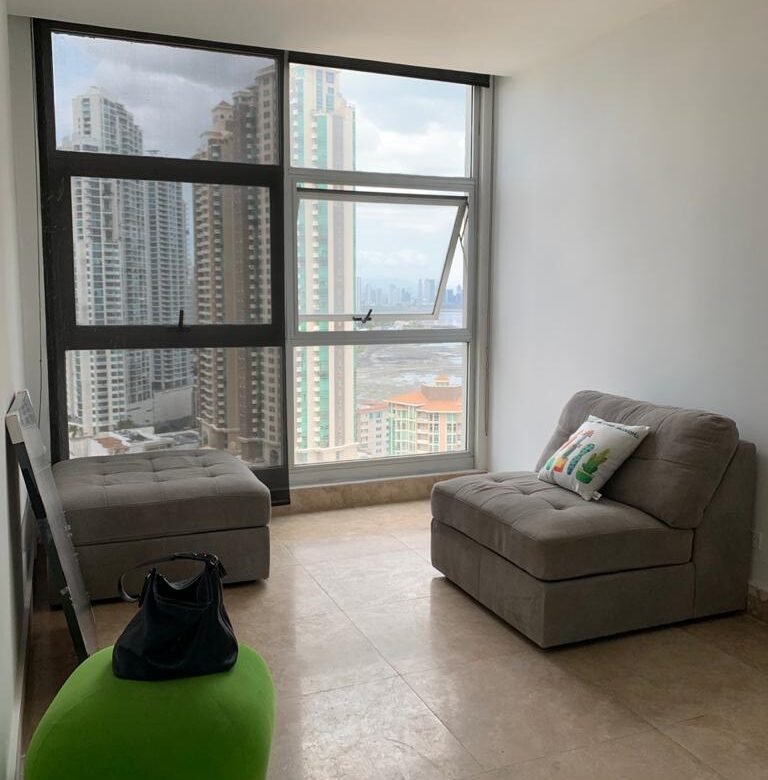 Punta Pacifica Q – Tower: Amoblado, 308 m², 4 Recámaras, Sala Familiar, 3 Parking