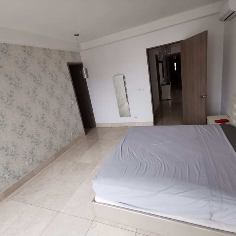 Paitilla: Amoblado, Amplio y Cómodo Apto de 177 m², 3 Recámaras