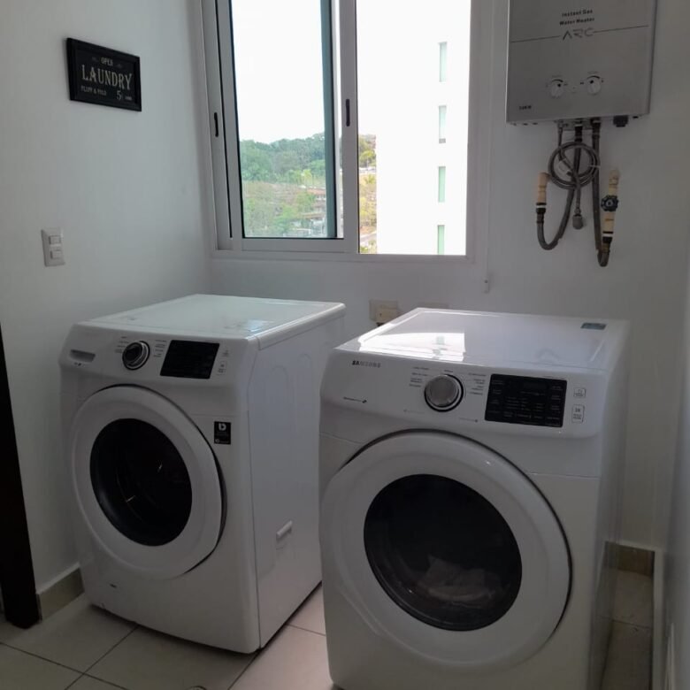 Clayton Park II: Amoblado, Preciosa Vista Al Bosque, 3 Recs + Cbe, 2 Parking