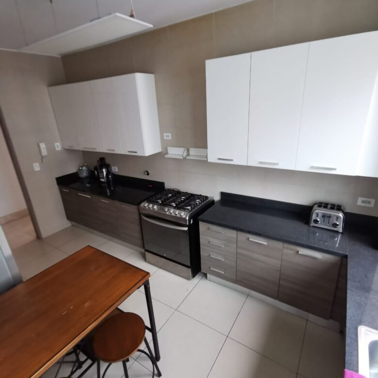 Paitilla: Amoblado, Amplio y Cómodo Apto de 177 m², 3 Recámaras