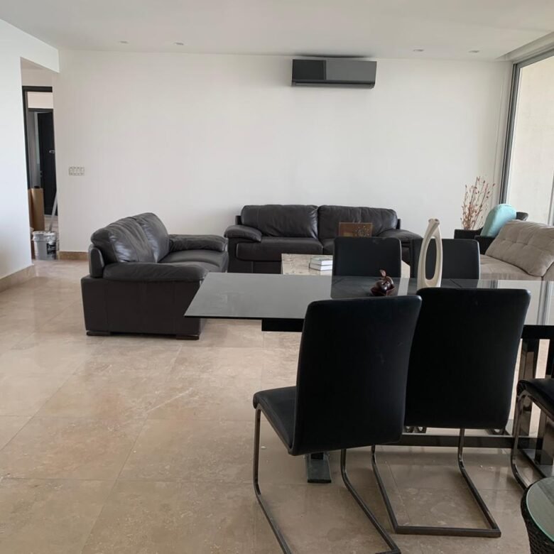 Punta Pacifica Q – Tower: Amoblado, 308 m², 4 Recámaras, Sala Familiar, 3 Parking