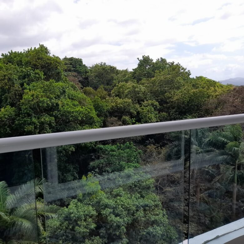 Clayton Park II: Amoblado, Preciosa Vista Al Bosque, 3 Recs + Cbe, 2 Parking