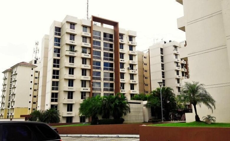 Altos de Panama: Mc Gregor Point, Apartamento de 3 Recs con Linea Blanca