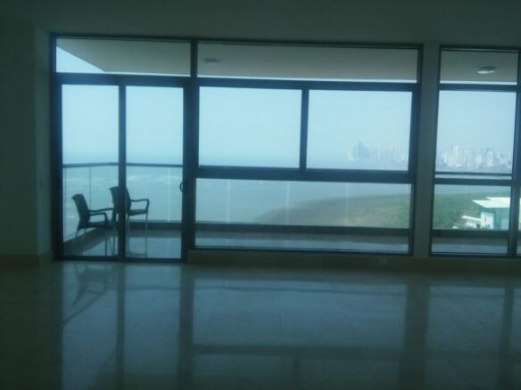 Costa del Este – Frente Al Mar: Hermoso Apartamento en Paramount