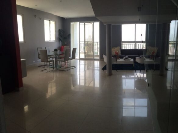 Obarrio: 234 m², Jr Pent House, 3 Habitaciones + Estudio, Linea Blanca