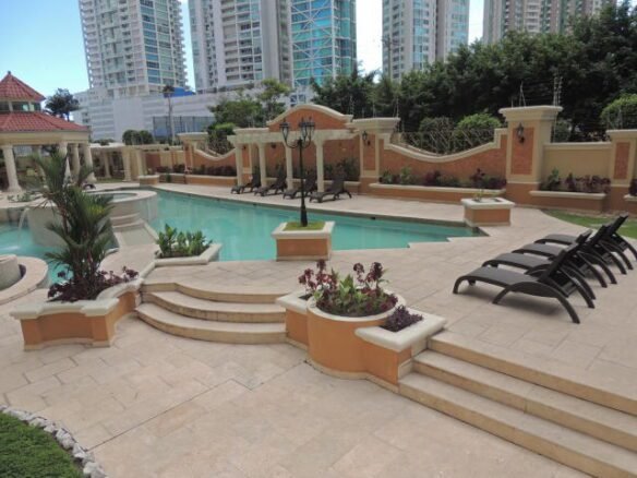Punta Pacifica – Mystic Point de Doble Altura: 3 Habitaciones, Para La Venta