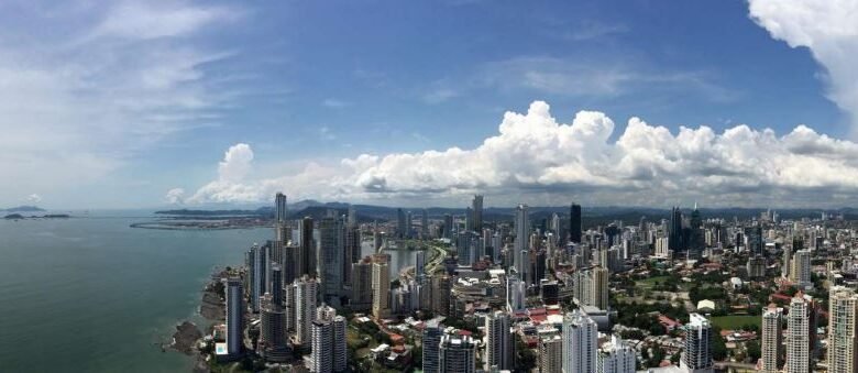 Punta Pacifica: Pent House con terraza y piscina privada a 225mts de altura