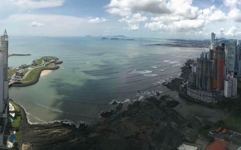 Punta Pacifica: Pent House con terraza y piscina privada a 225mts de altura