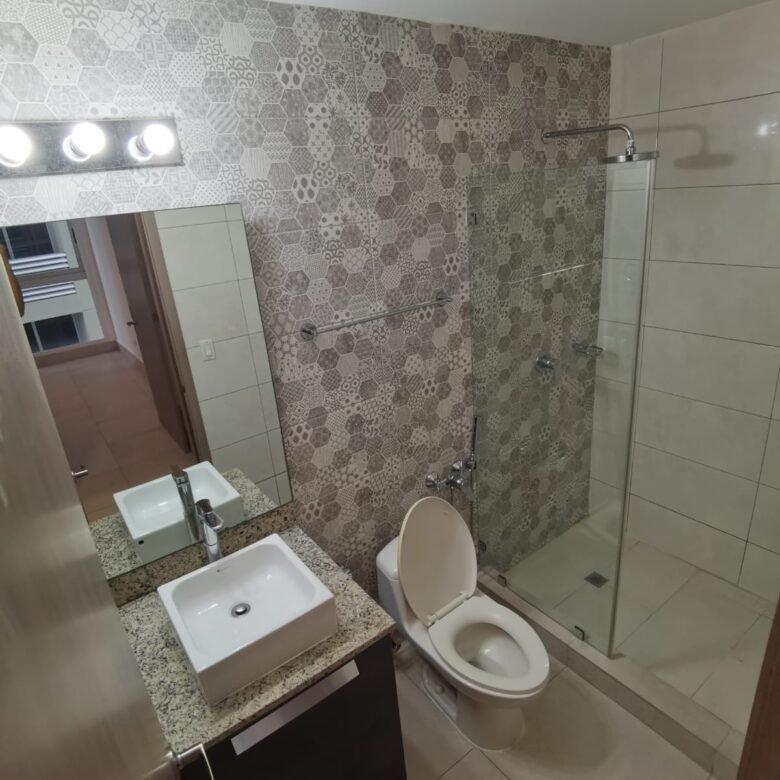 El Cangrejo, Luxor 300: Nueva, Línea Blanca y Ac, Apto 3 Recámaras, 3.5 Baños