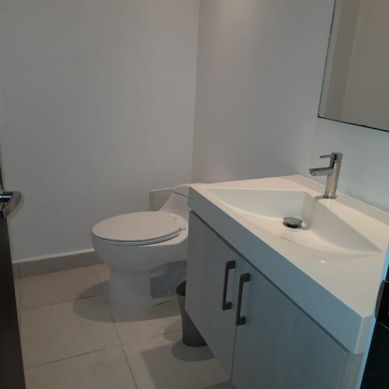 Clayton Park II: Amoblado, Preciosa Vista Al Bosque, 3 Recs + Cbe, 2 Parking